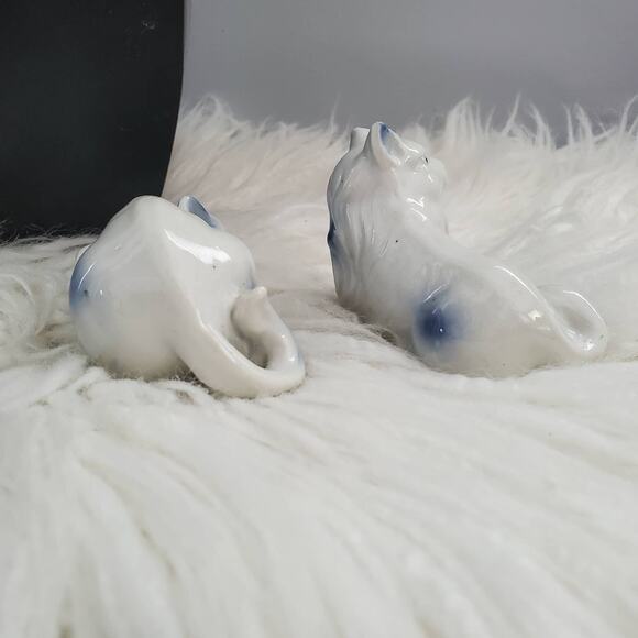 Vintage Ceramic Cat Figurines Blue White Set of 2 - Picture 2 of 9